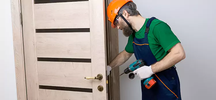 Replace Internal Door Handle with Lock Oakley