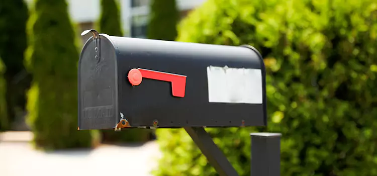 Secure Mailboxes for Packages Oakley